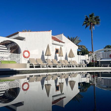 Rainbow Golf Bungalows, Gay Men-Only Resort マスパロマス エクステリア 写真