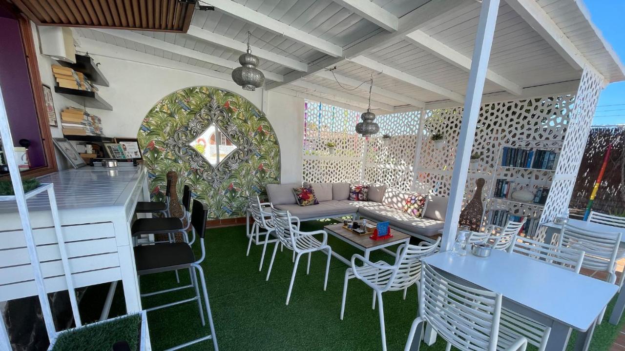 Rainbow Golf Bungalows, Gay Men-Only Resort マスパロマス エクステリア 写真