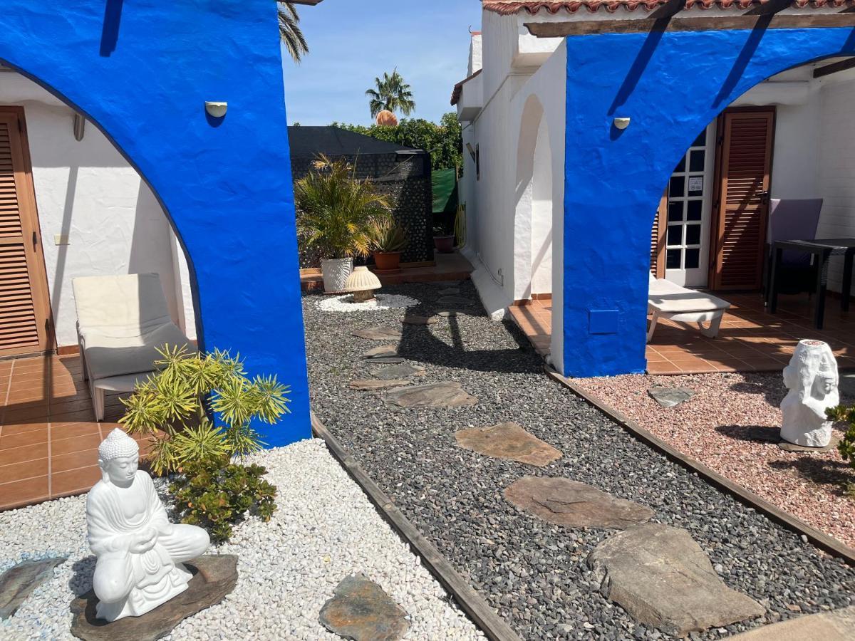 Rainbow Golf Bungalows, Gay Men-Only Resort マスパロマス エクステリア 写真
