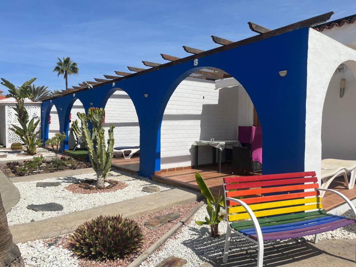 Rainbow Golf Bungalows, Gay Men-Only Resort マスパロマス エクステリア 写真